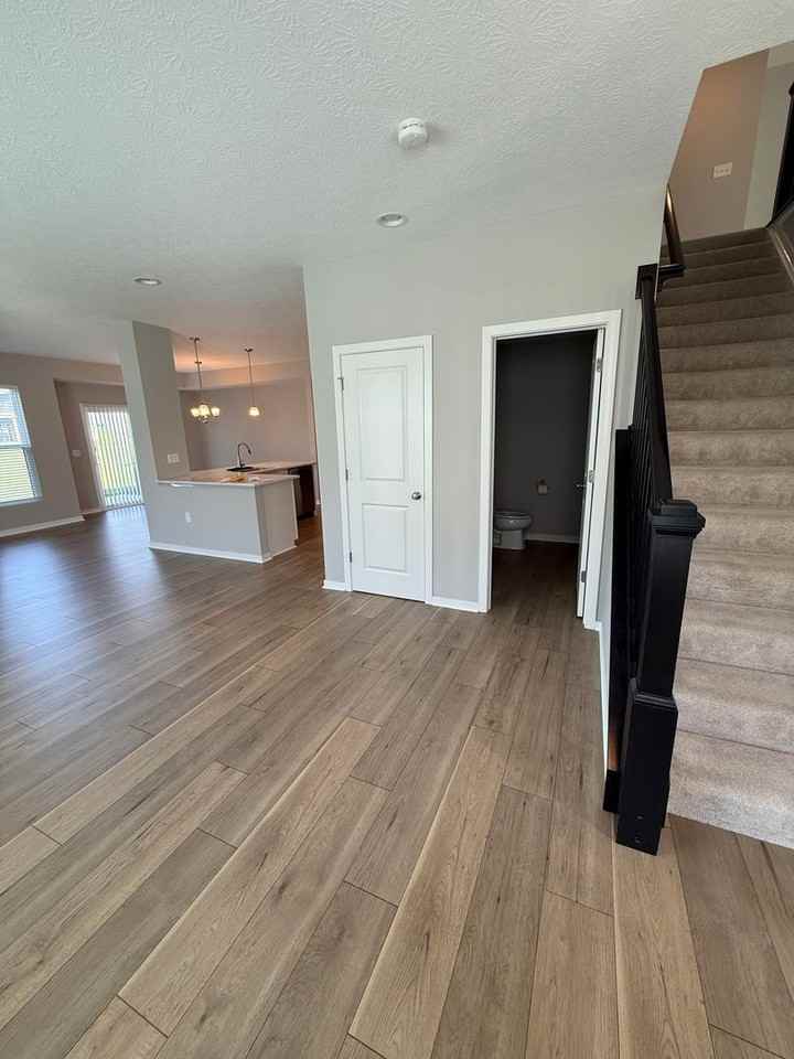 6053 Miranda Ln - Photo 7 of 29