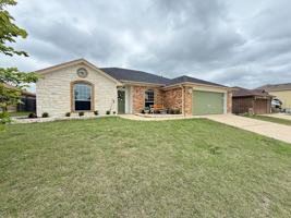 featured image of 405 E Libra Dr