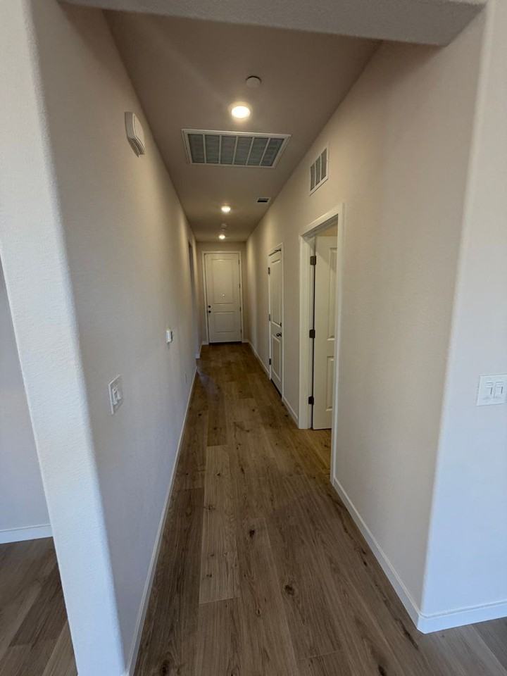 3914 Slab St - Photo 2 of 3