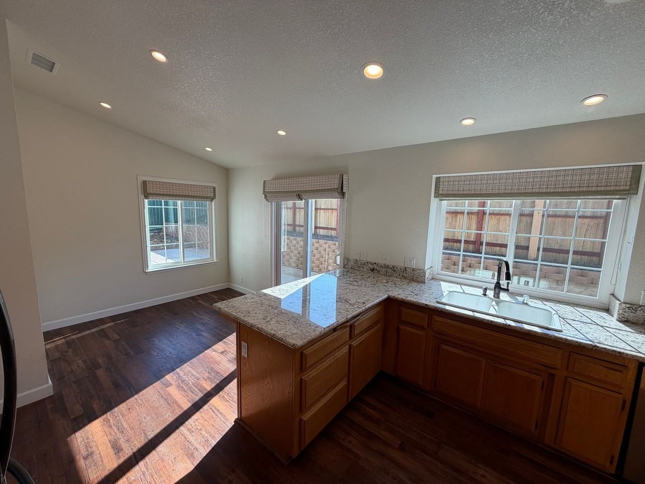 4374 Woodmere Rd - Photo 4 of 13
