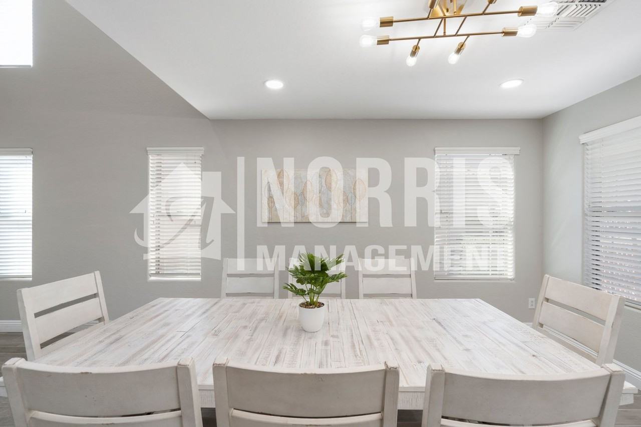 1553 E Alba Dr - Photo 4 of 37