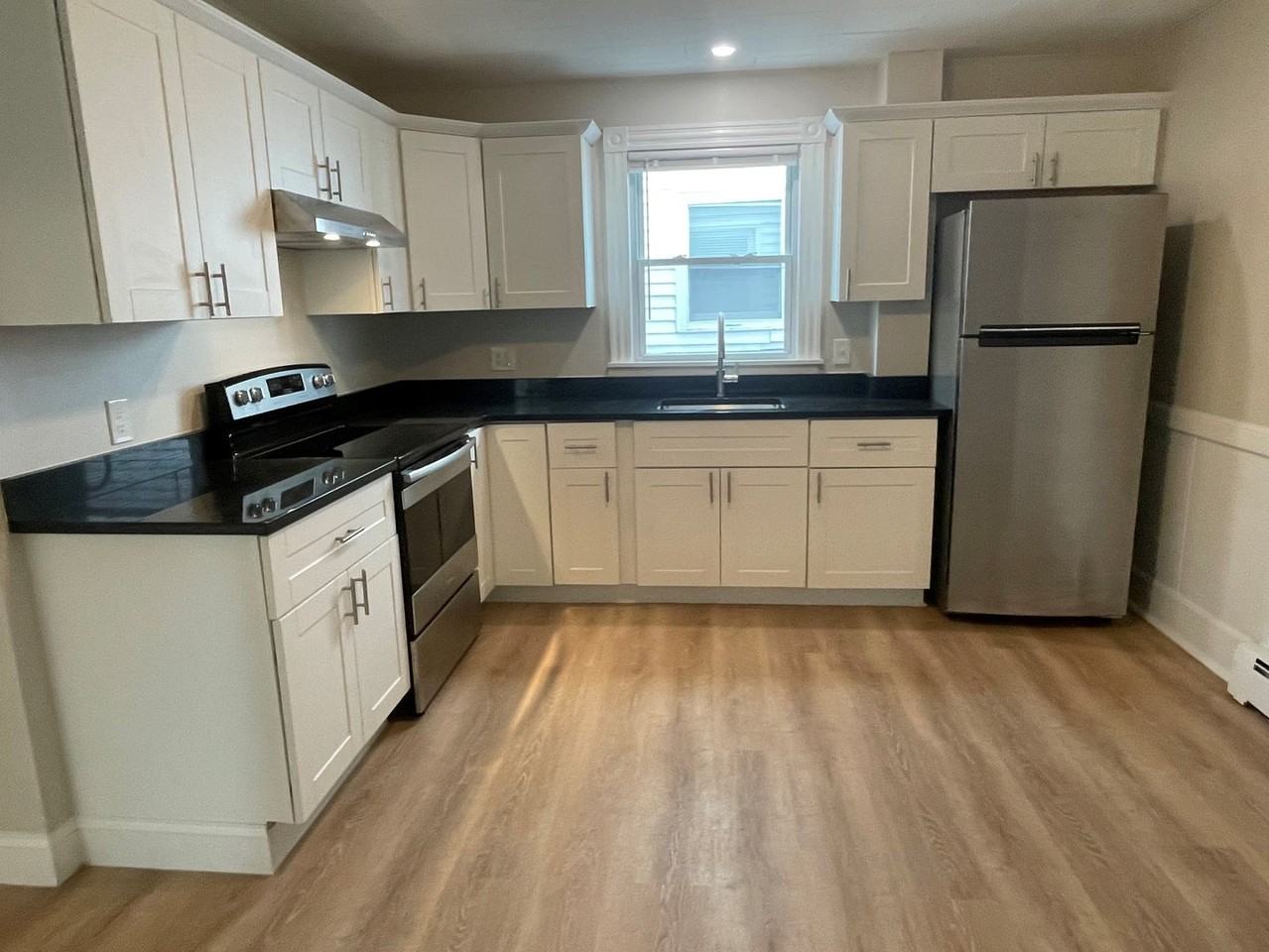 38 Graham St - Photo 2 of 20