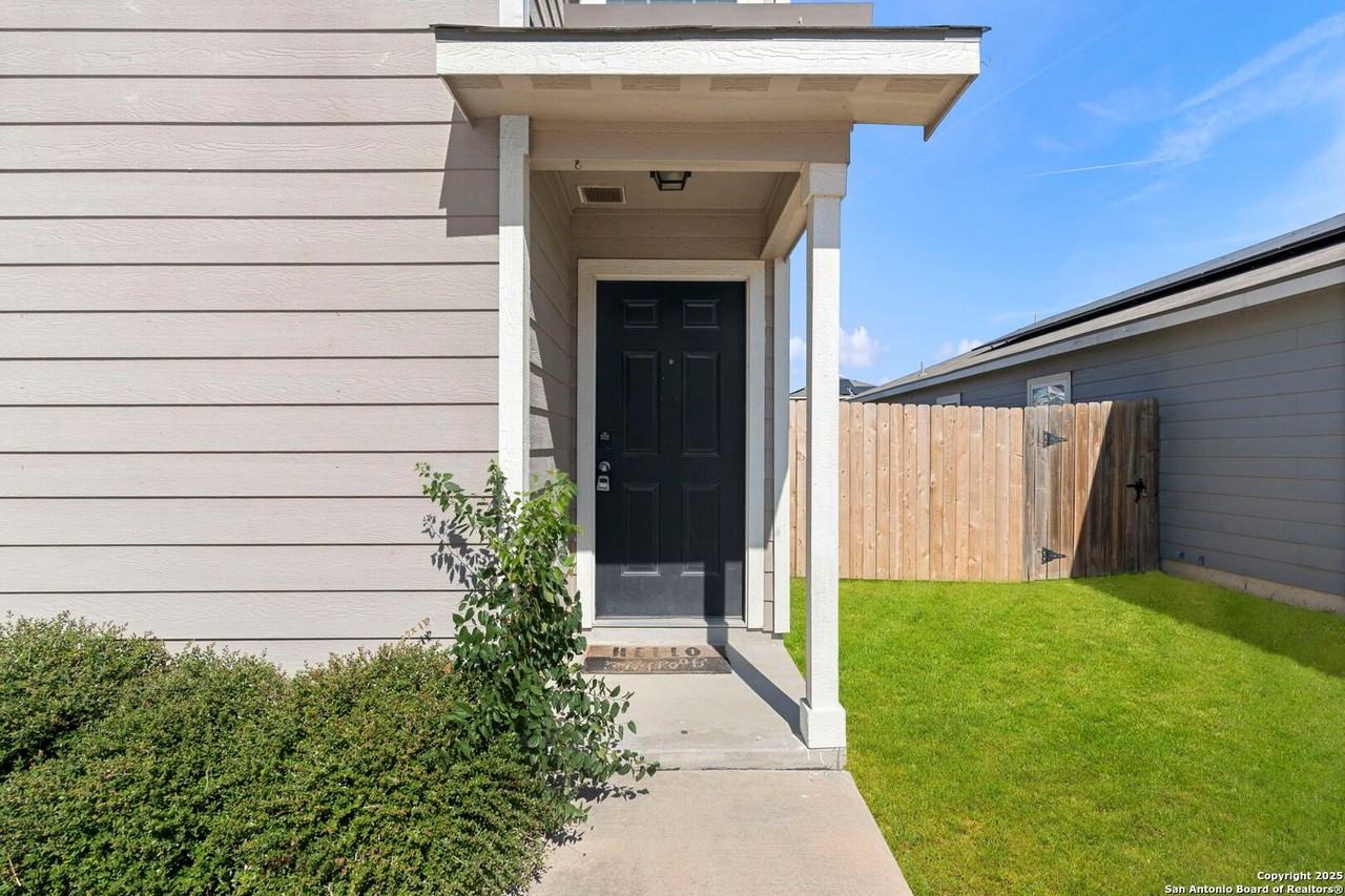 12355 Mahoney Ml - Photo 3 of 18