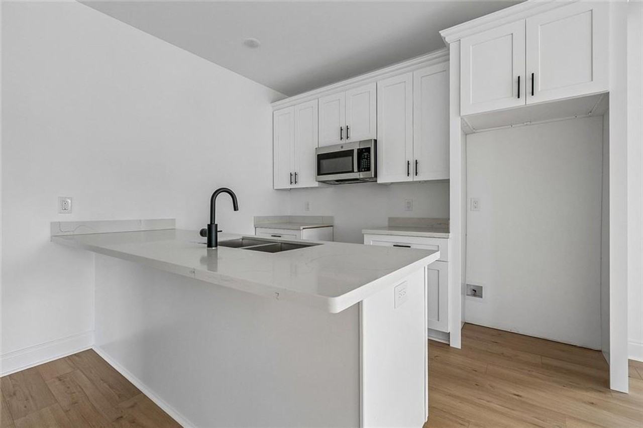 2647 Myrtle St - Photo 6 of 24