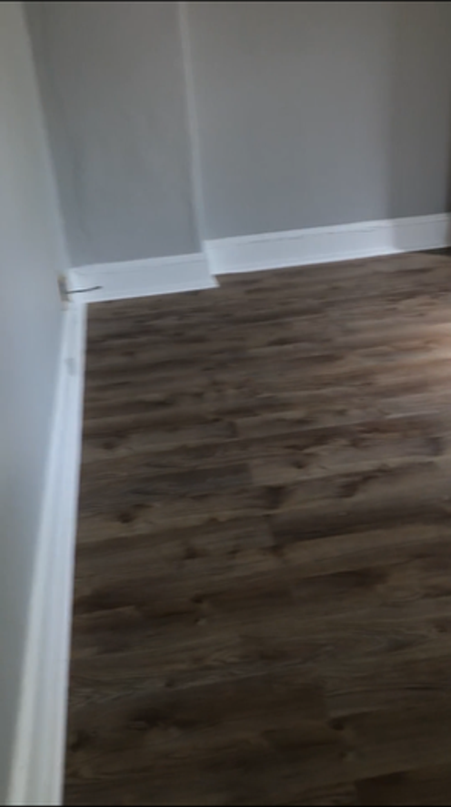 223 S Walnut St - Photo 5 of 13