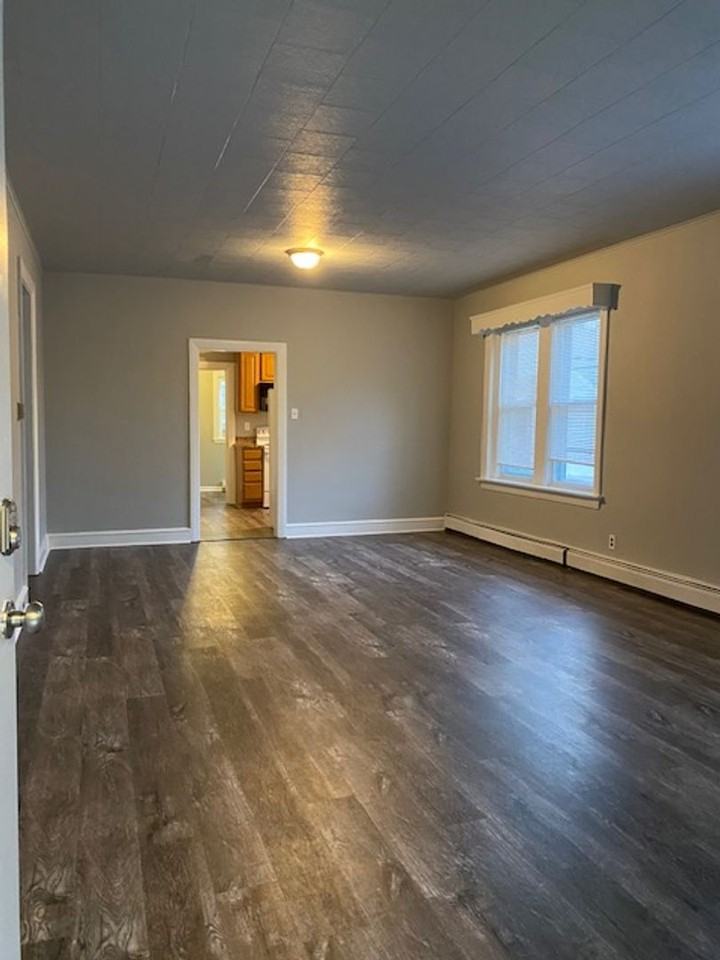 121 Sharpless St - Photo 6 of 18