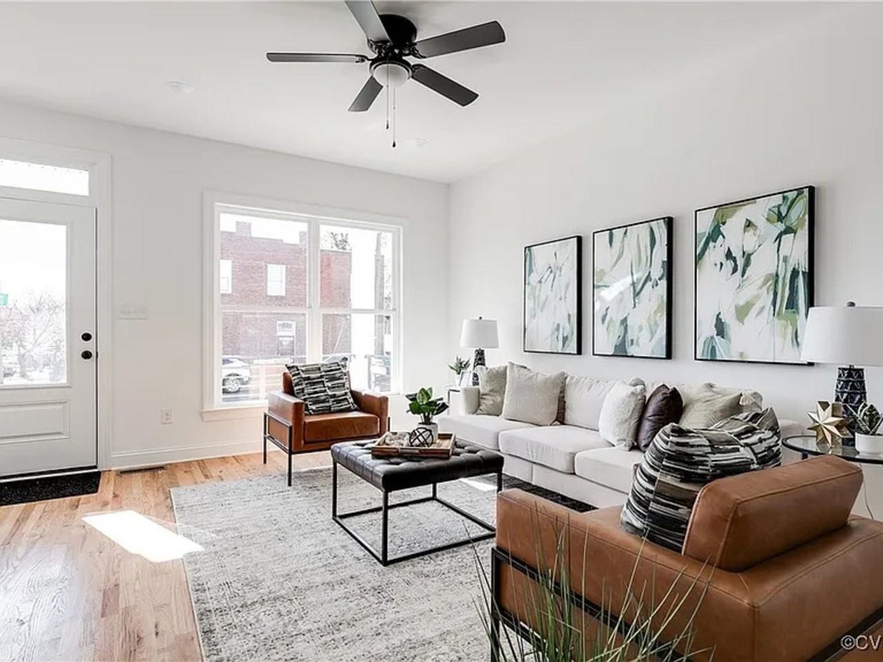 3222 N St - Photo 3 of 30