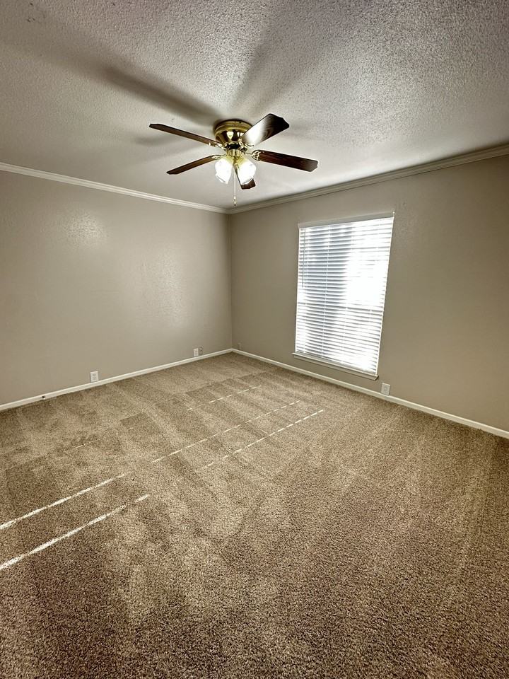 Salado At Cityview Apartments - Photo 3 of 15