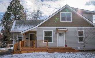 620 E Davis St - Photo 1 of 1