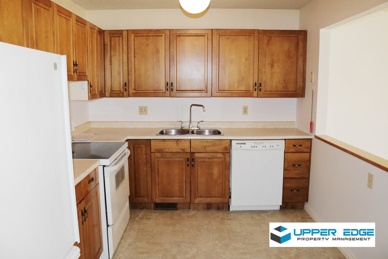 64 Sandpiper Drive - Photo 3 of 10