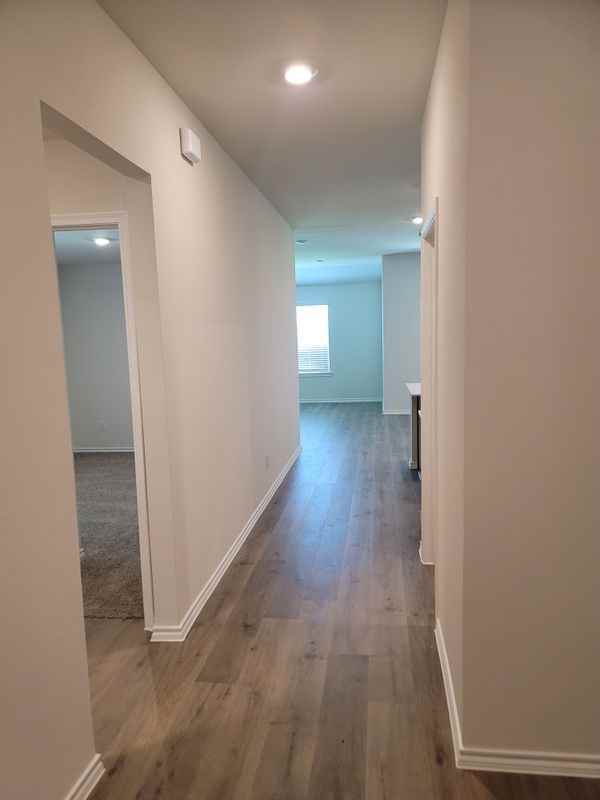 1216 Riverbrook Ln - Photo 3 of 21