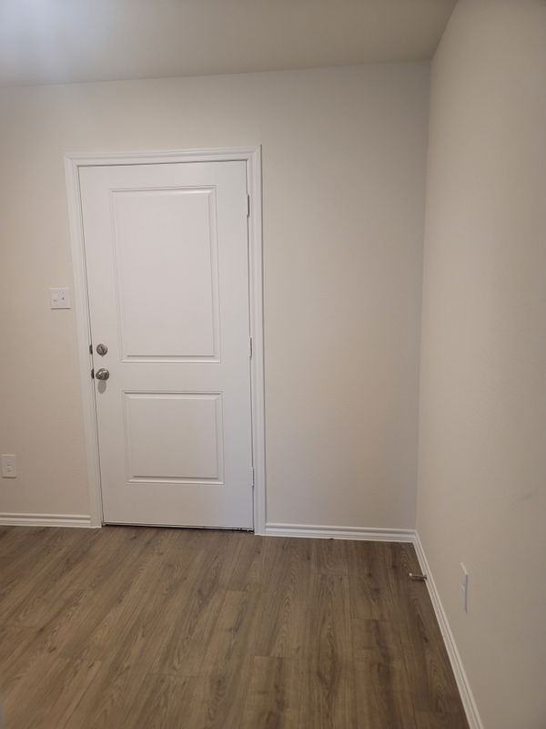 1117 Northfield Drive - Photo 2 of 20