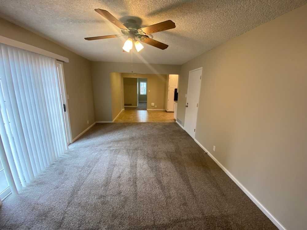 1602 Oak Chase Ct - Photo 2 of 6