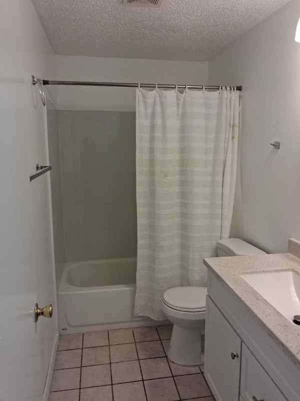 1319 Boylan Ave - Photo 4 of 7