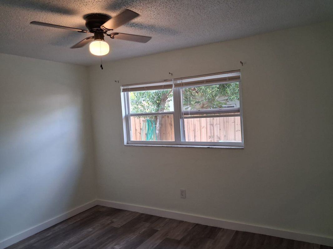 1319 Boylan Ave - Photo 5 of 7