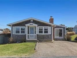 featured image of 10 Stanton Ave