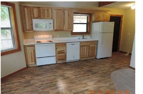 158 Craig Thompson Dr - Photo 2 of 8