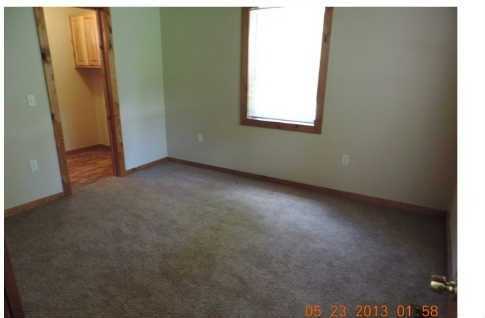 158 Craig Thompson Dr - Photo 6 of 8