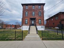 featured image of 9496 Edwards St ##2a