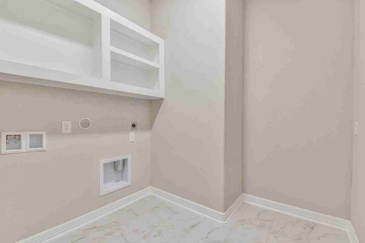 27124 Regal Scott Dr - Photo 6 of 34