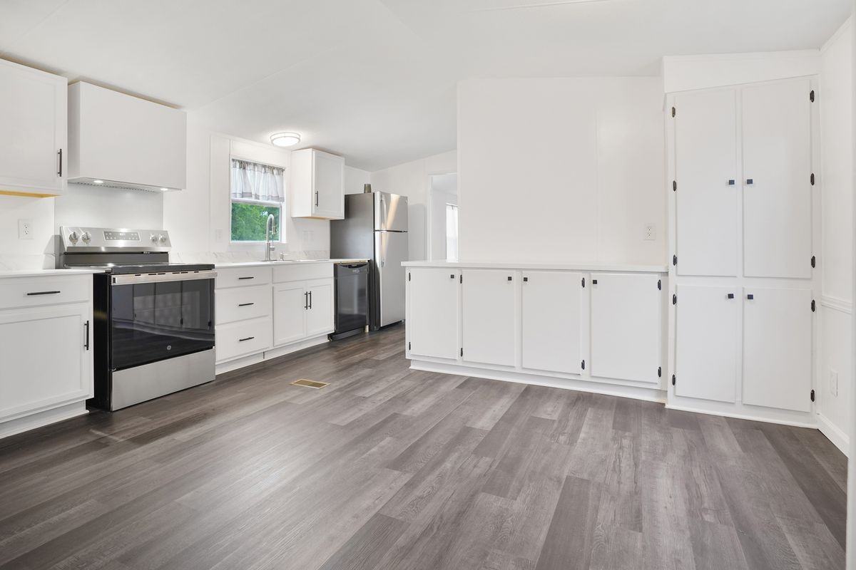 21950 Caney Dr - Photo 5 of 23