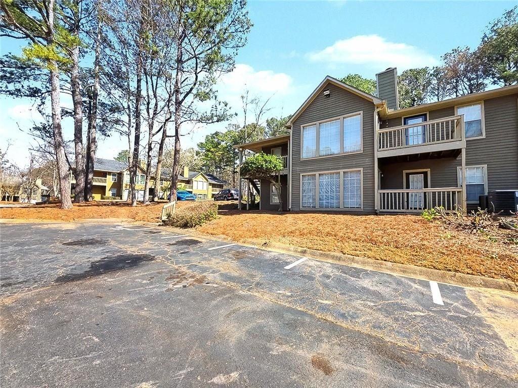 1702 Country Park Dr - Photo 3 of 36