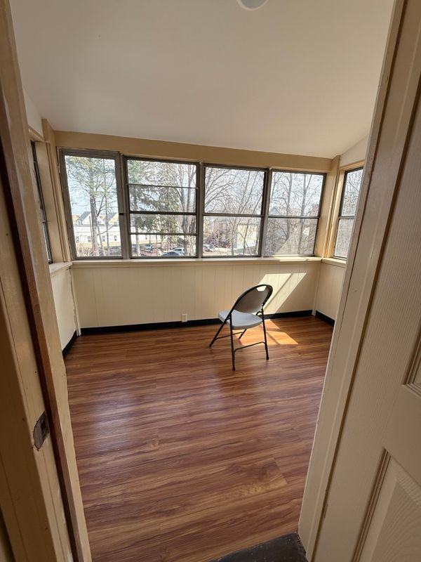 1694 Broad St ##2 - Photo 4 of 9