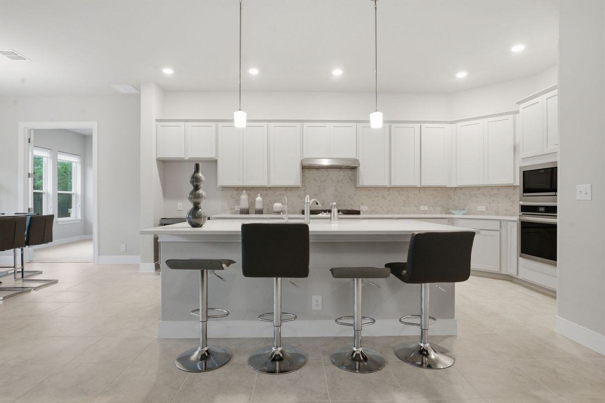 24710 Faraday - Photo 6 of 32