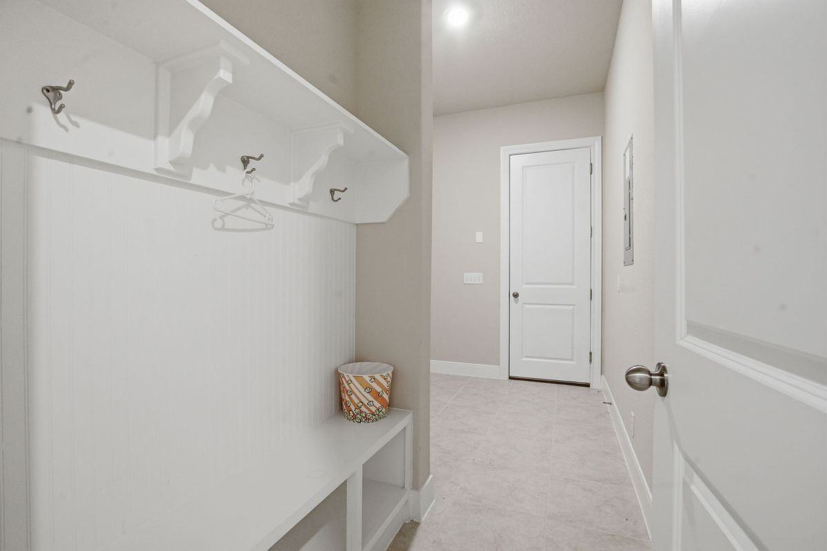 24710 Faraday - Photo 7 of 32