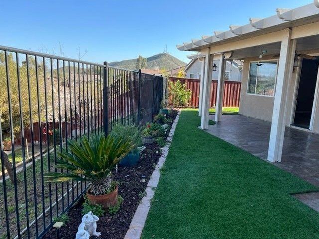 180 Lehman Way - Photo 3 of 4