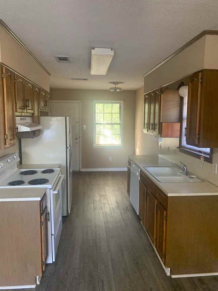 1504 West California Ave Apt#4 - Photo 2 of 7