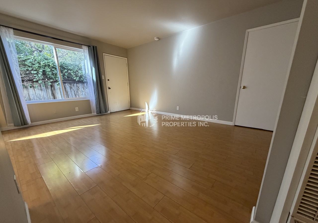 1933 Stuart St Berkeley CA 94703 - Photo 2 of 20