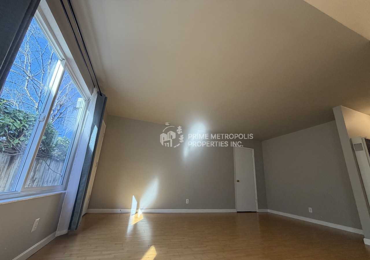 1933 Stuart St Berkeley CA 94703 - Photo 4 of 20