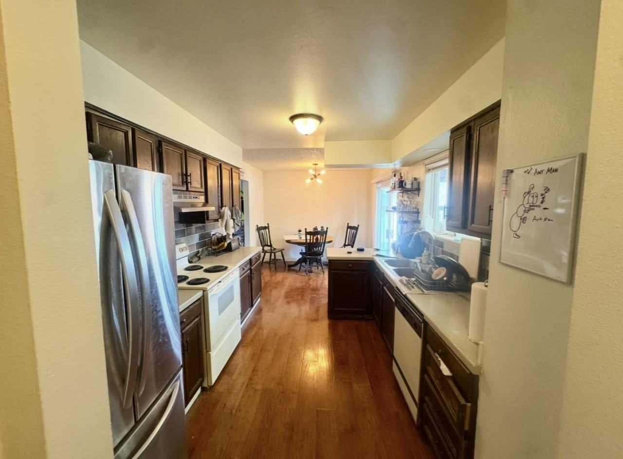 510 North 19th Avenue - Photo 3 of 9