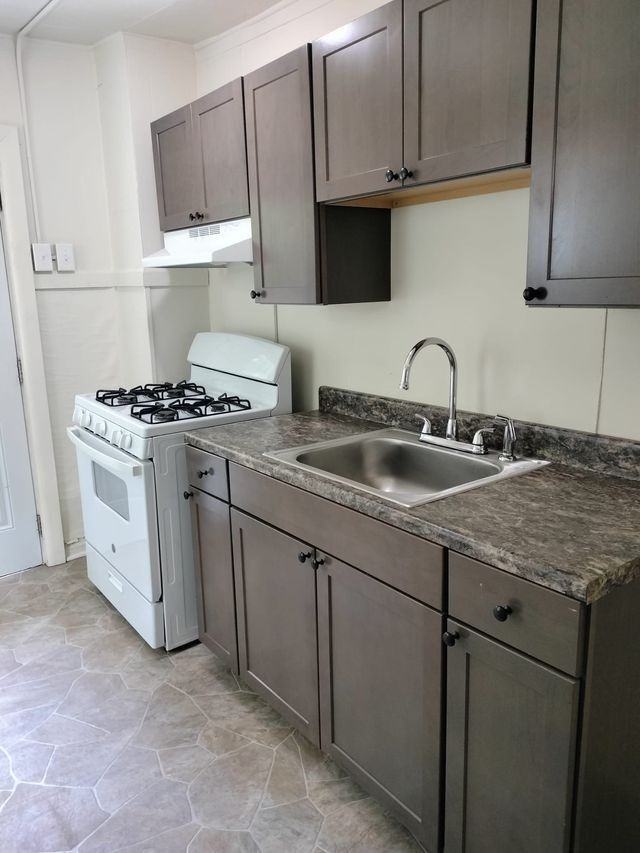 221 N. 2nd Street- - Photo 2 of 6