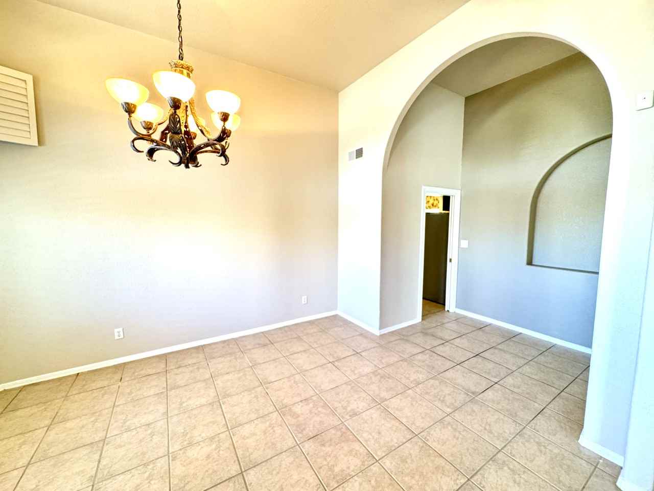 1029 Granite Trail Ct - Photo 4 of 30