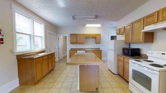 225 E 11th Ave - Photo 1 of 1