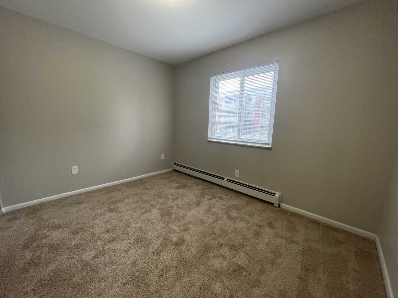 95 Circle Drive - Photo 6 of 9