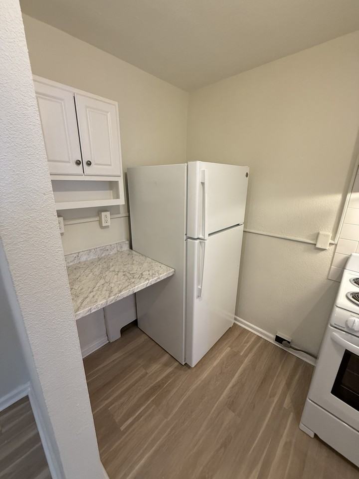 Princess Anne Rd W, 721 - Photo 6 of 6