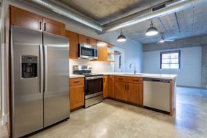 featured image of 895 Washington St