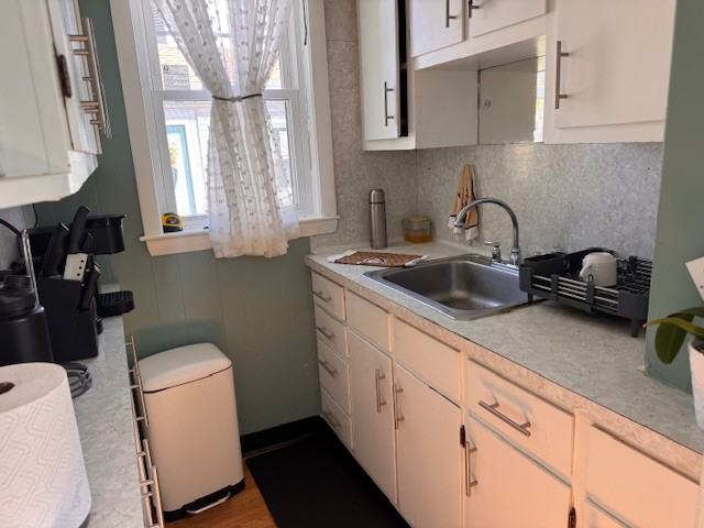 19 Havelock St #1 - Photo 5 of 21