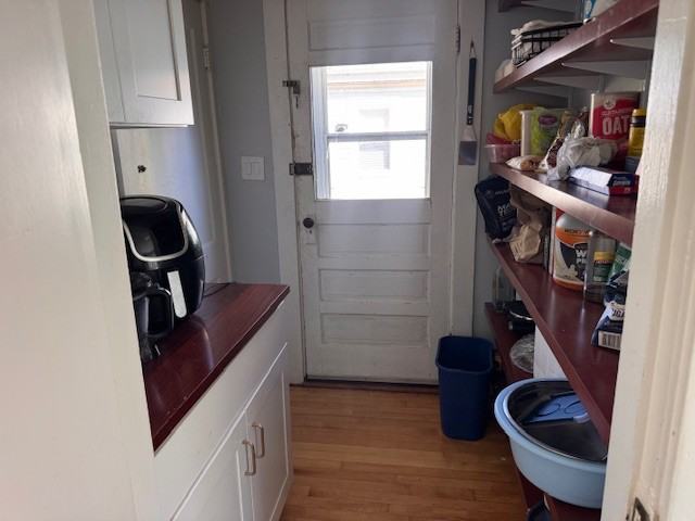 19 Havelock St #1 - Photo 7 of 21