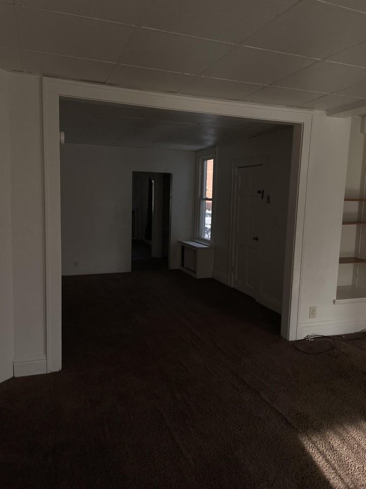 309 2nd St. S. - Photo 4 of 16