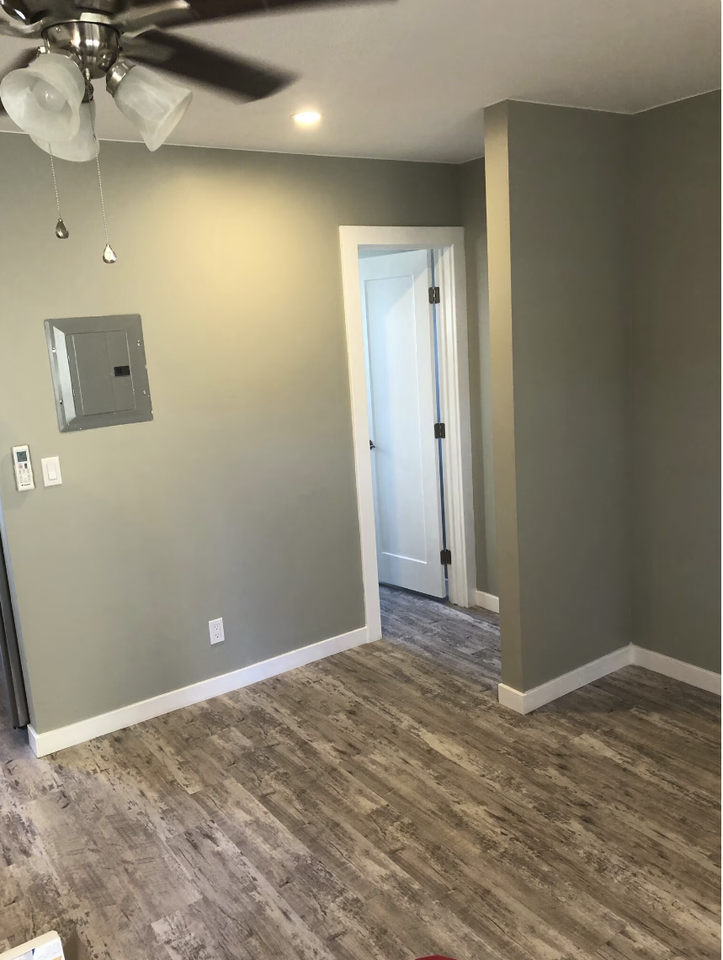 2340 Jefferson Street - Photo 2 of 18