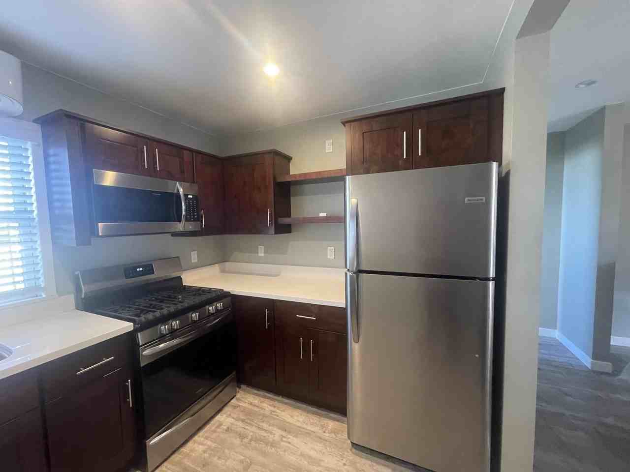 2340 Jefferson Street - Photo 3 of 18