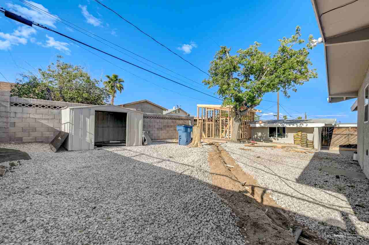 5326 Evergreen Ave - Photo 2 of 30