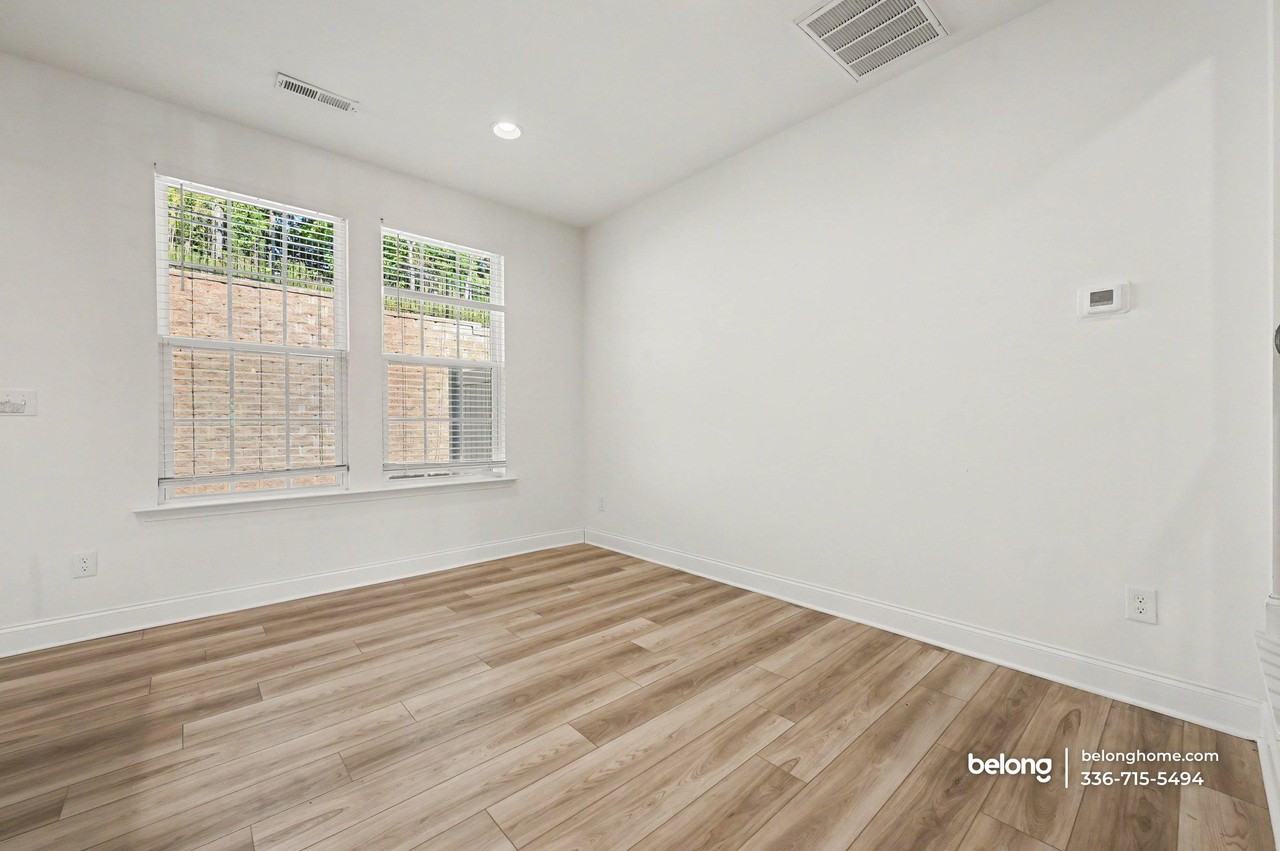 2100 Solana Woods Dr - Photo 7 of 18