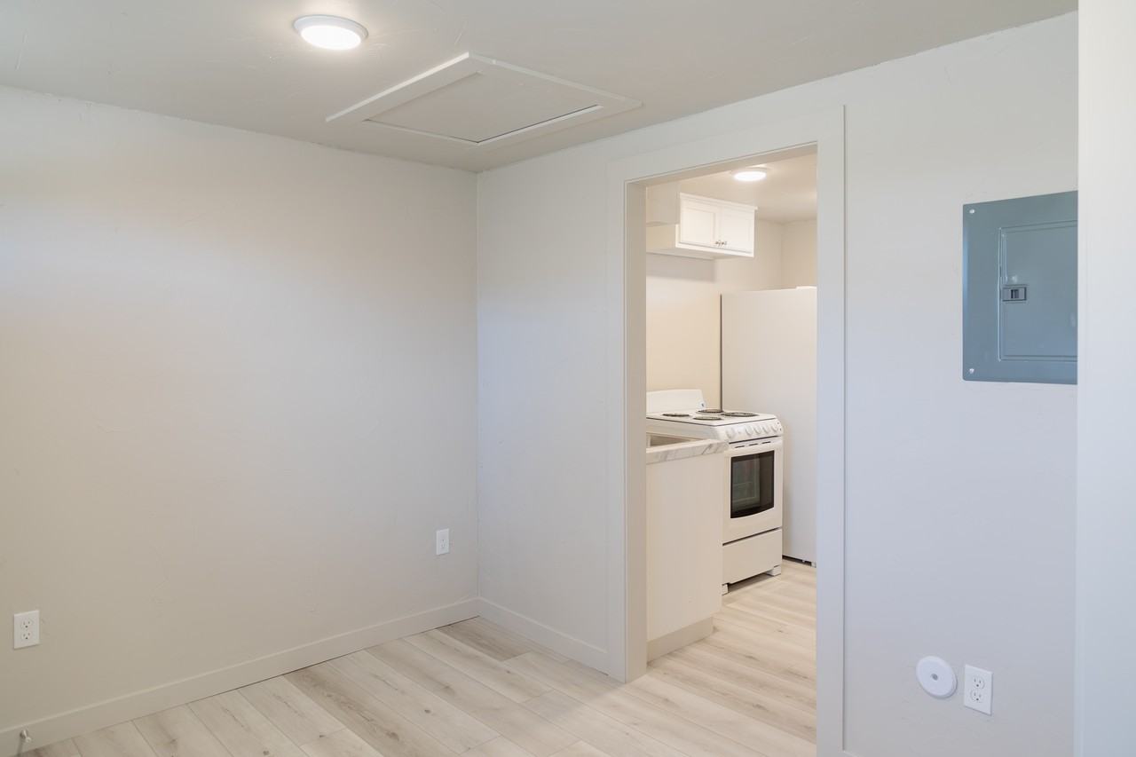Weimer Property- 439 SE 2nd St. - Photo 2 of 13