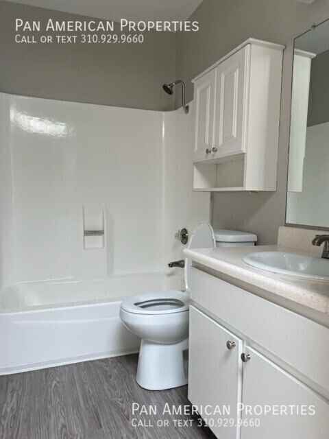 Mesa Pines Apartments - Photo 5 of 11