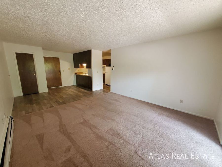 1300 12th Street - Photo 3 of 11
